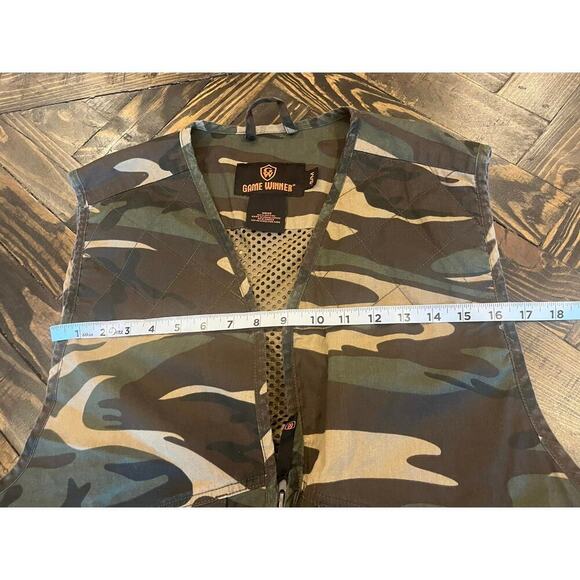 Game Winner Camo Hunting Outdoor Vest Men S/M Shooting Tackle Safari Pockets - Picture 7 of 8